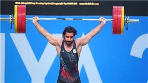 میرمصطفی جوادی قهرمان جهان شد/ طلای ناب بر گردن وزنه‌بردار ایران